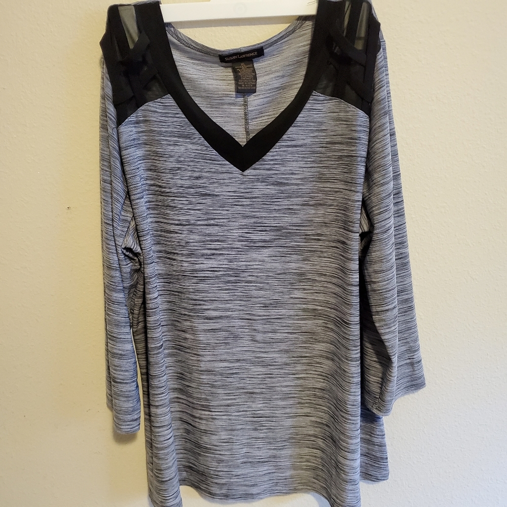 Women's Top - SUSAN LAWRENCE - Size XL